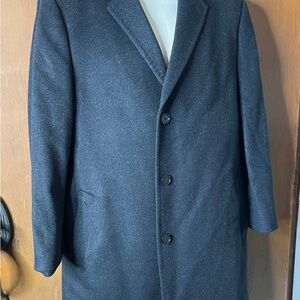 Saks Fifth Avenue Black Cashmere trench men’s Coat Size 40 short small